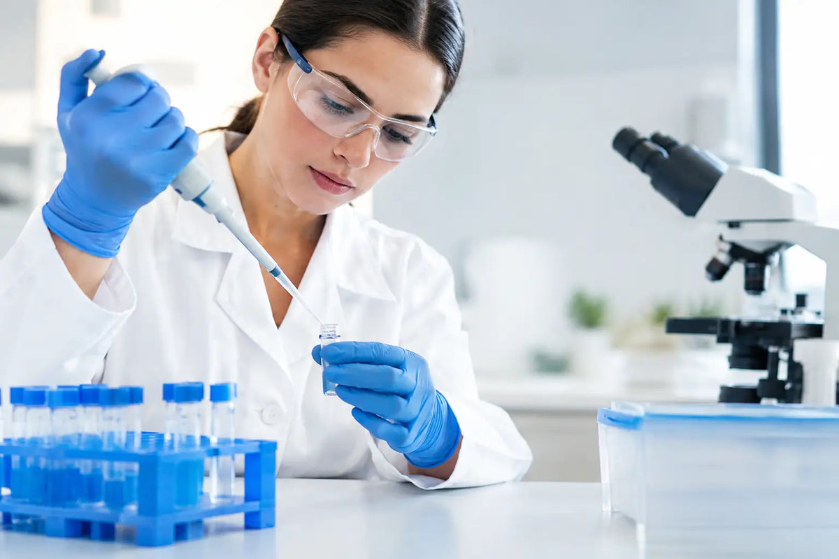 How to Prevent Sample Contamination in Labs